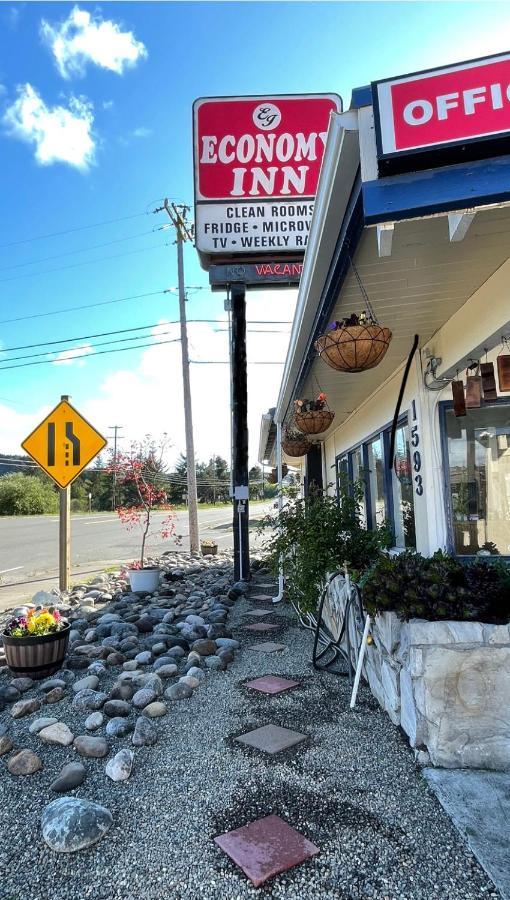 Economy Inn Reedsport Exterior photo